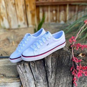 KEDS Women's Jump Kick Twill Sneakers (WF61188) in White